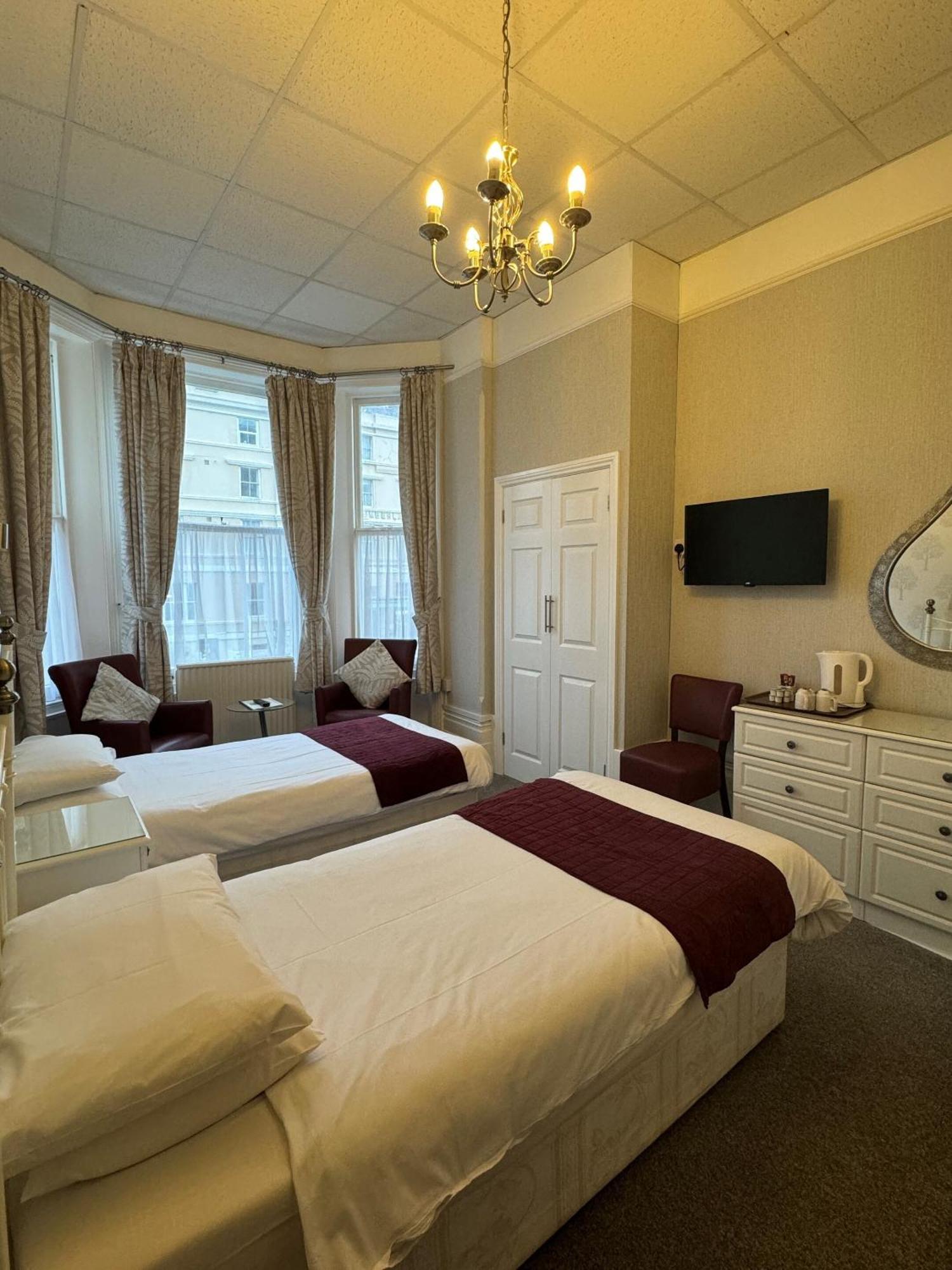 Haddon Hall Hotel Eastbourne Quarto foto