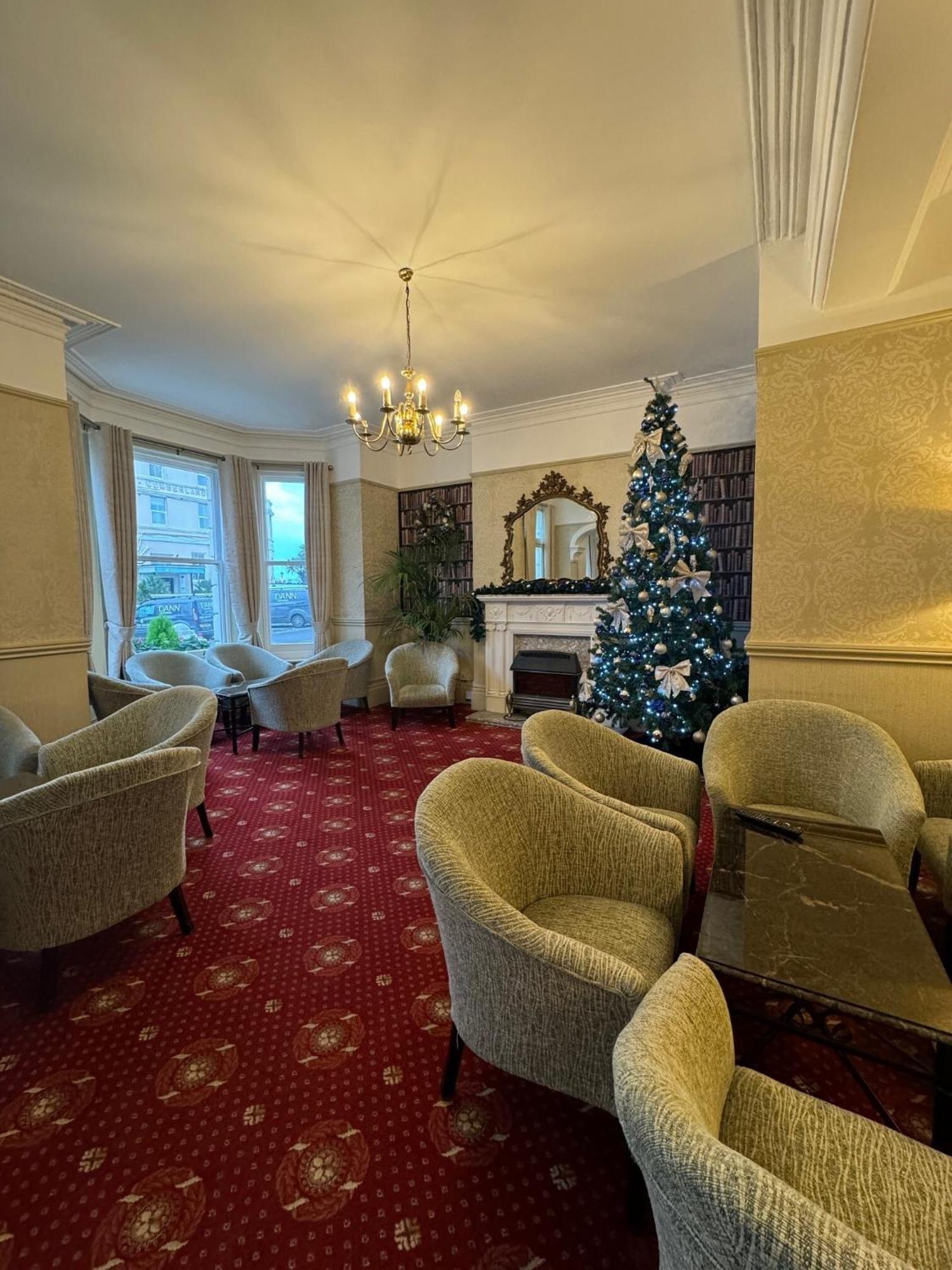 Haddon Hall Hotel Eastbourne Exterior foto