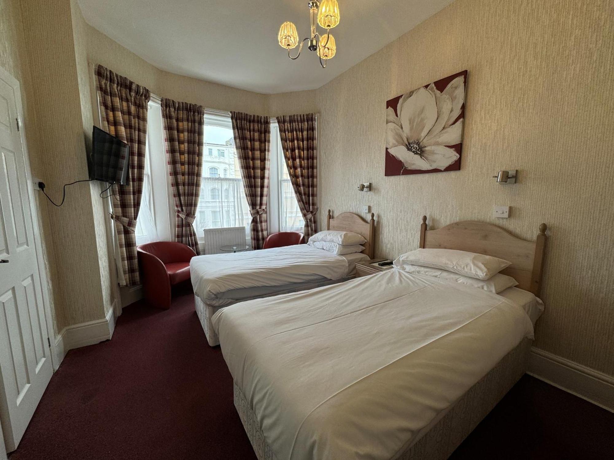 Haddon Hall Hotel Eastbourne Quarto foto